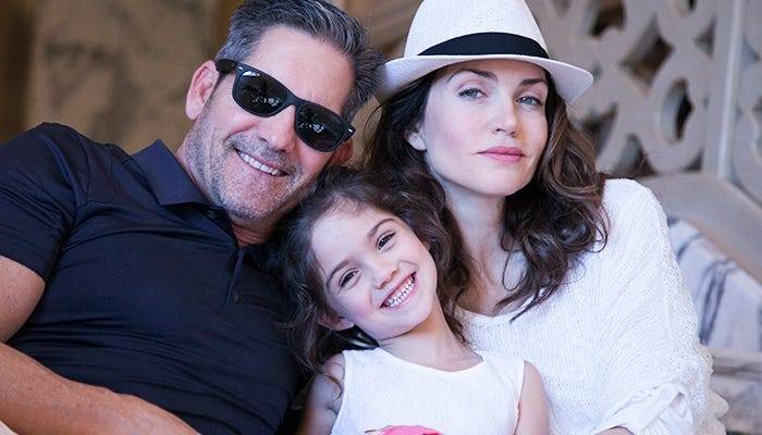 Grant Cardone Family Small