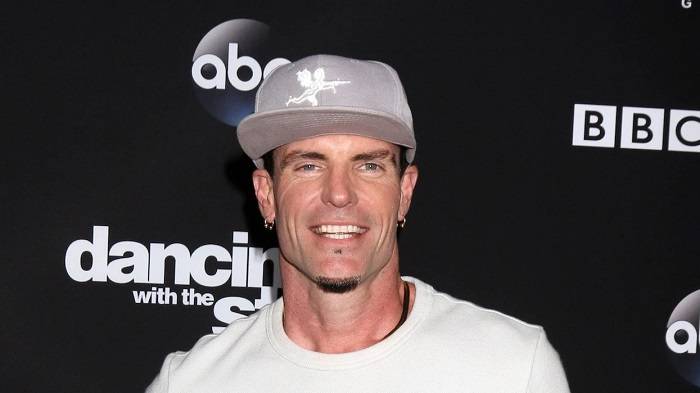 Vanilla Ice Age Height and Weight